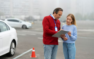 Los conductores novatos pagan casi tres veces más por el seguro del coche